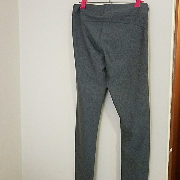 Under Armour Grey Leggings Size S - Picture 4 of 7